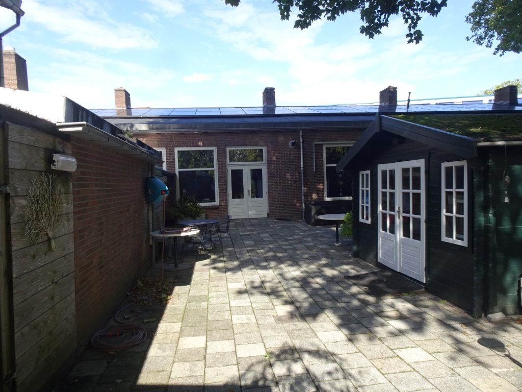 DNB-01-Clubgebouw-b-buiten-12